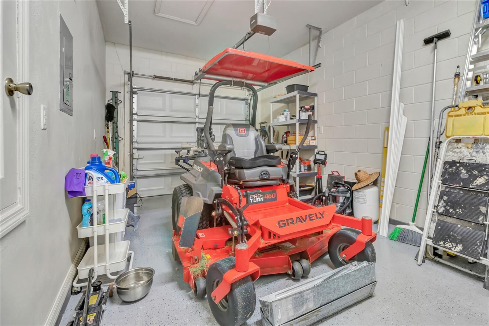 Property Photo: 3430 Conniff Road FL 34736