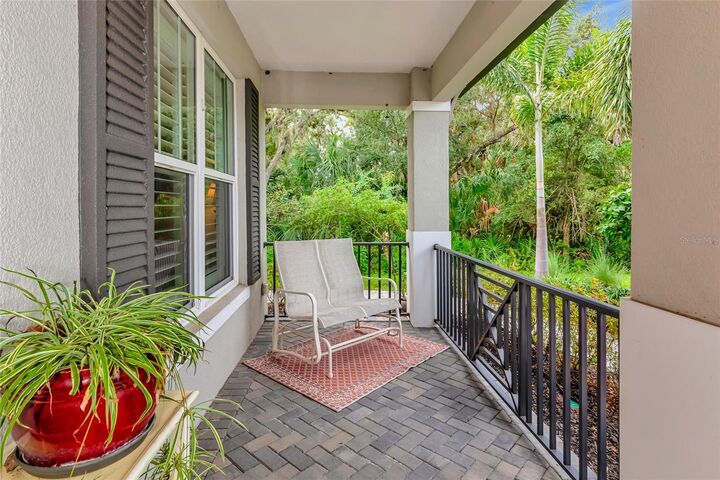 Property Photo: 11918 Petunia Terrace FL 34212