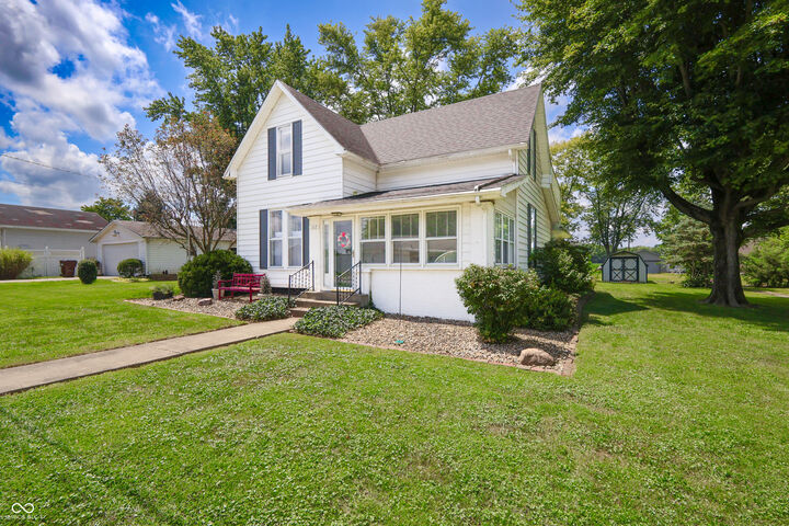 Property Photo:  102 Center Street  IN 47232 