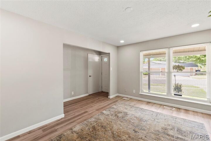 Property Photo: 12111 La Padera Lane MO 63033
