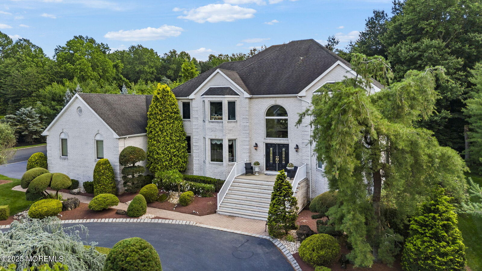 Property Photo:  320 Sinclair Court  NJ 07751 