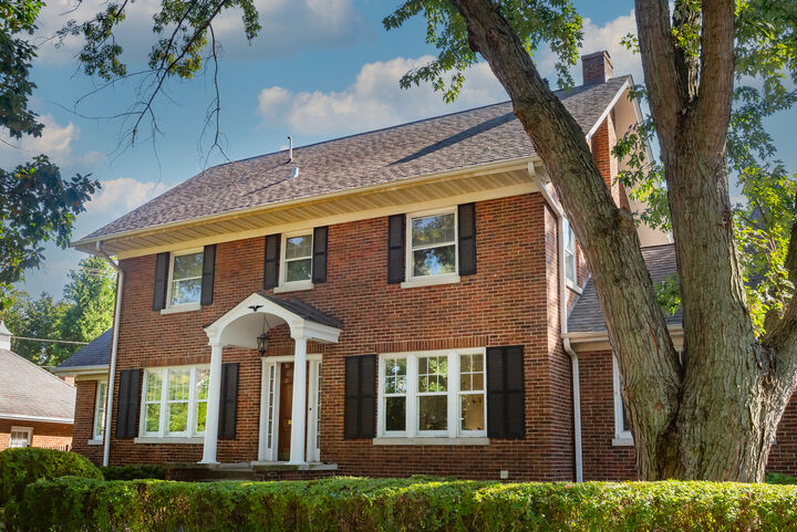 Property Photo:  518 W Cossitt Avenue  IL 60525