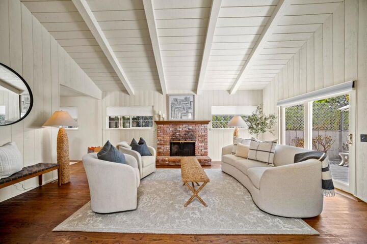 Mountain View At Crespi Avenue  Carmel by the Sea CA 93921 photo