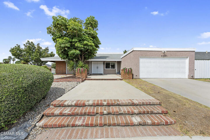 2125 Yosemite Avenue  Simi Valley CA 93063 photo