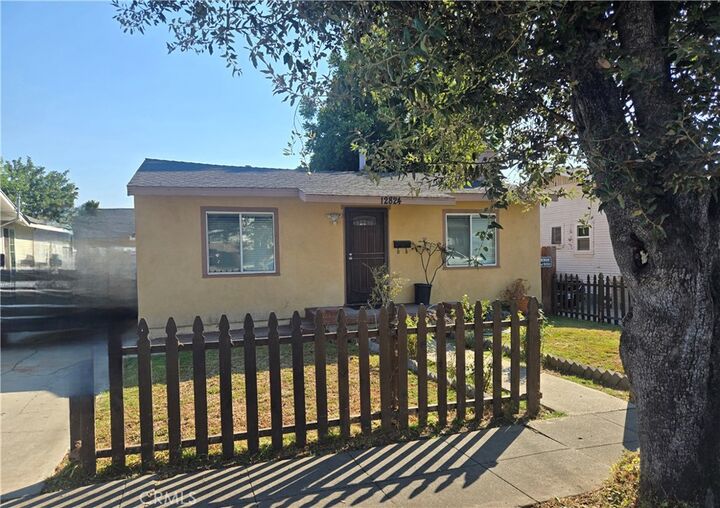 Property Photo: 12824 Oak Street CA 90602