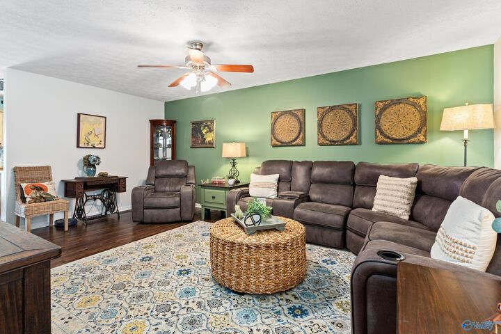 Property Photo: 3015 Anchor Drive AL 35907