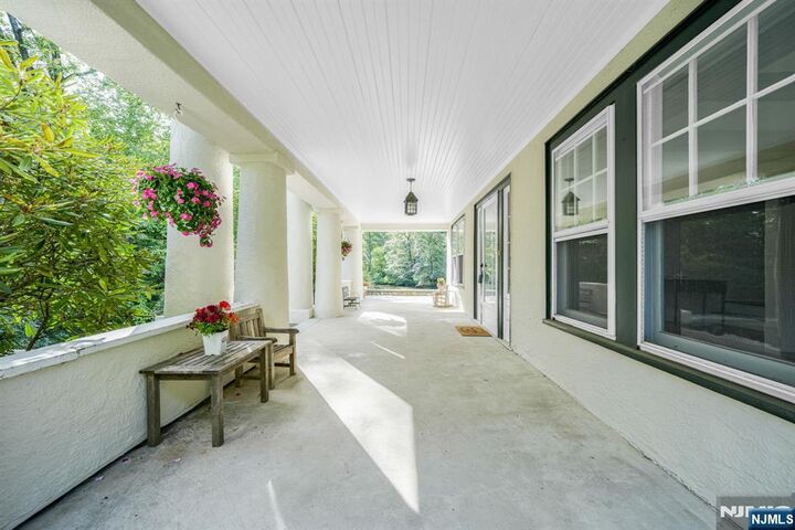 Property Photo:  12 Overlook Road  NJ 07046 