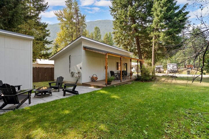 577 1st Street SW  Hungry Horse MT 59919 photo