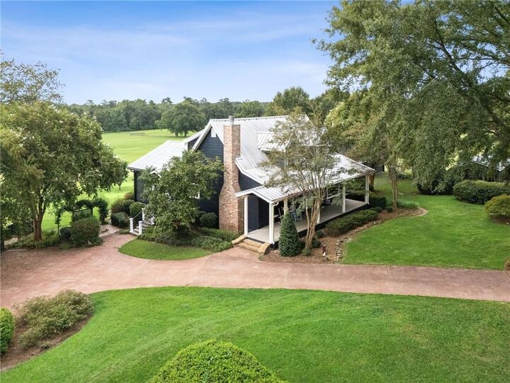 Property Photo: 21176 Sylvest Road LA 70438