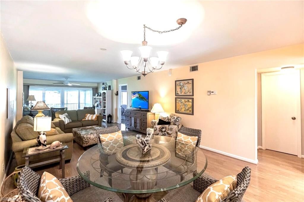 Property Photo:  185 Penny Ln 3122  FL 34112 