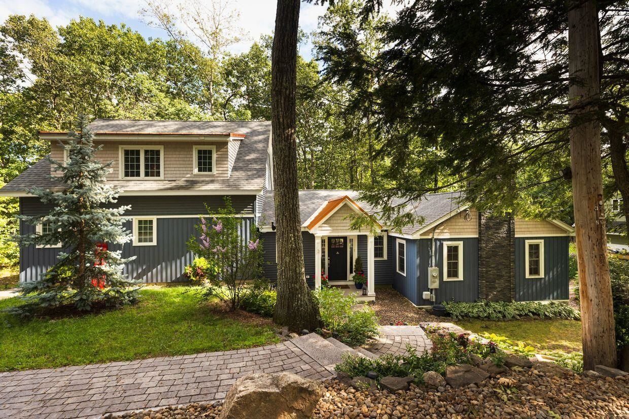 Property Photo:  2 2nd Street  NH 03087 