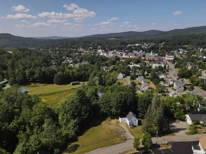Property Photo: 26 Mount Eustis Road NH 03561