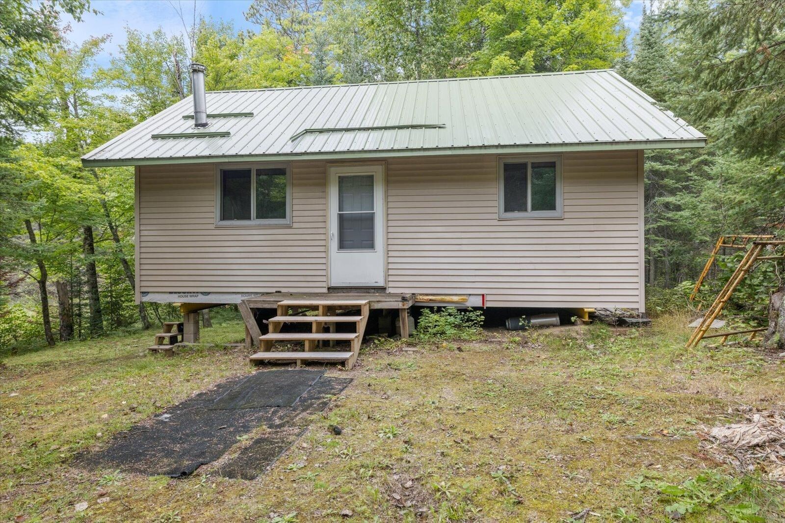 Property Photo: 7885 Lake Fourteen Road MN 55710