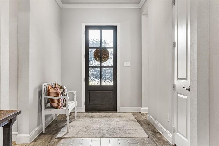 Property Photo:  1808 Scotney Court  TX 75009 