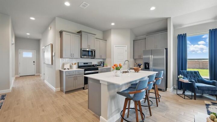 Property Photo:  2513 Goldfinch Drive  TX 76205 