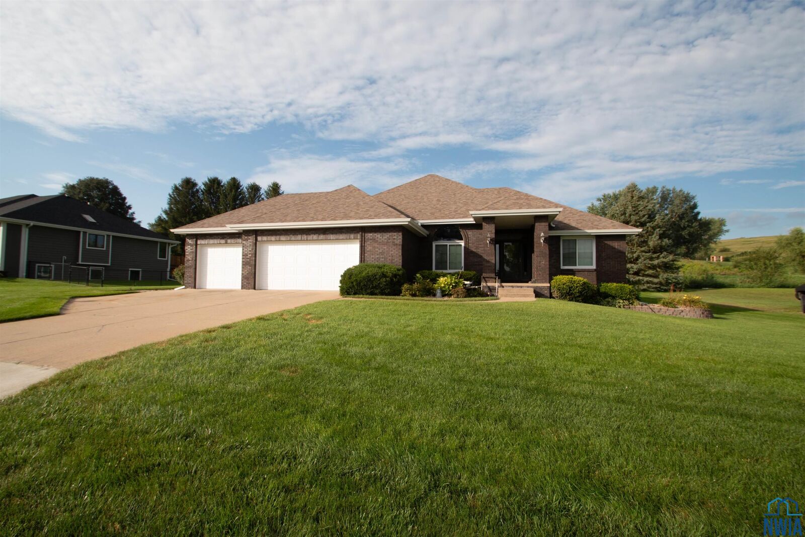 Property Photo: 939 Springbrook Drive IA 51024