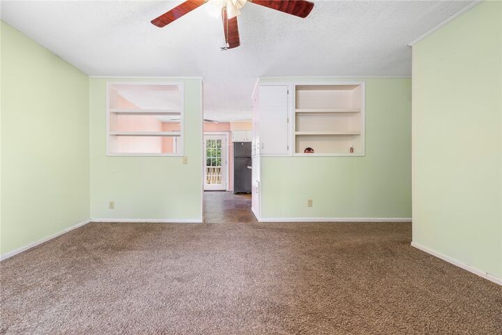 Property Photo: 717 W Newman AR 72601