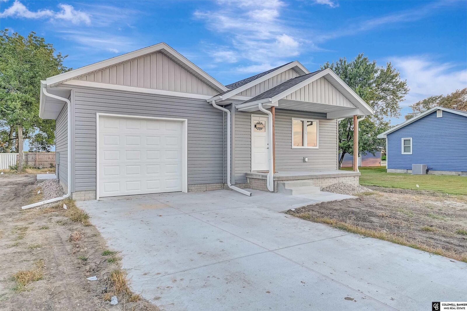 Property Photo:  113 E Fourth Street  NE 68883-9121 