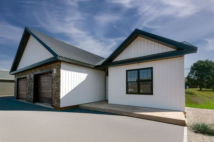 Property Photo: 86 St. Clair Street PE C1N 0L2