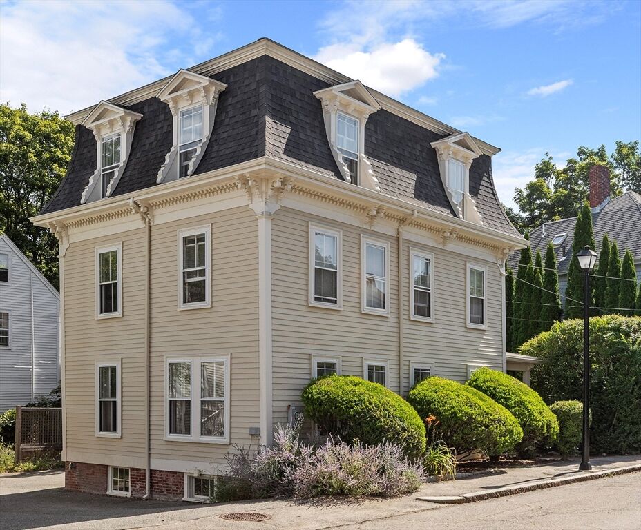 Property Photo:  16 North St  MA 01944 