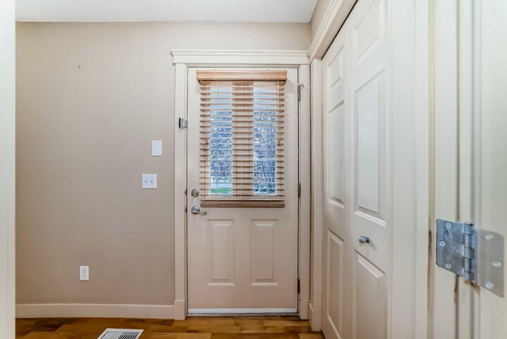 Property Photo: 42 Ypres Green SW AB T2T 6M1
