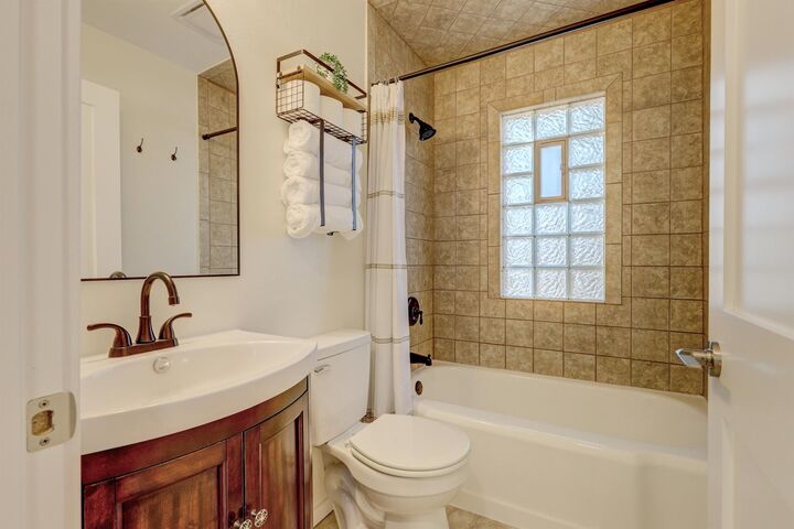 388 E 13th Street  Fond Du Lac WI 54935-5937 photo