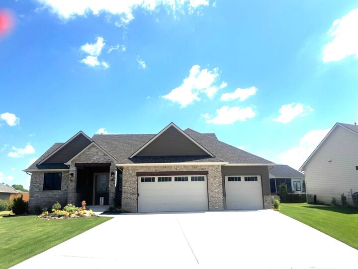 3710 N Crest Cir  Wichita KS 67226 photo