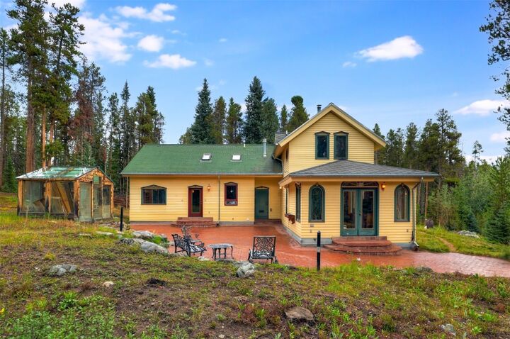 Property Photo: 644 Spruce Creek Rd Road CO 80424