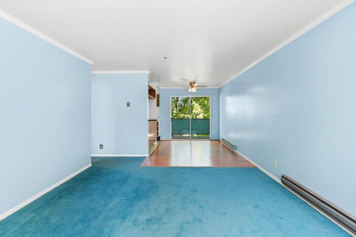 Property Photo:  464 Clinton Street 309  CA 94062 
