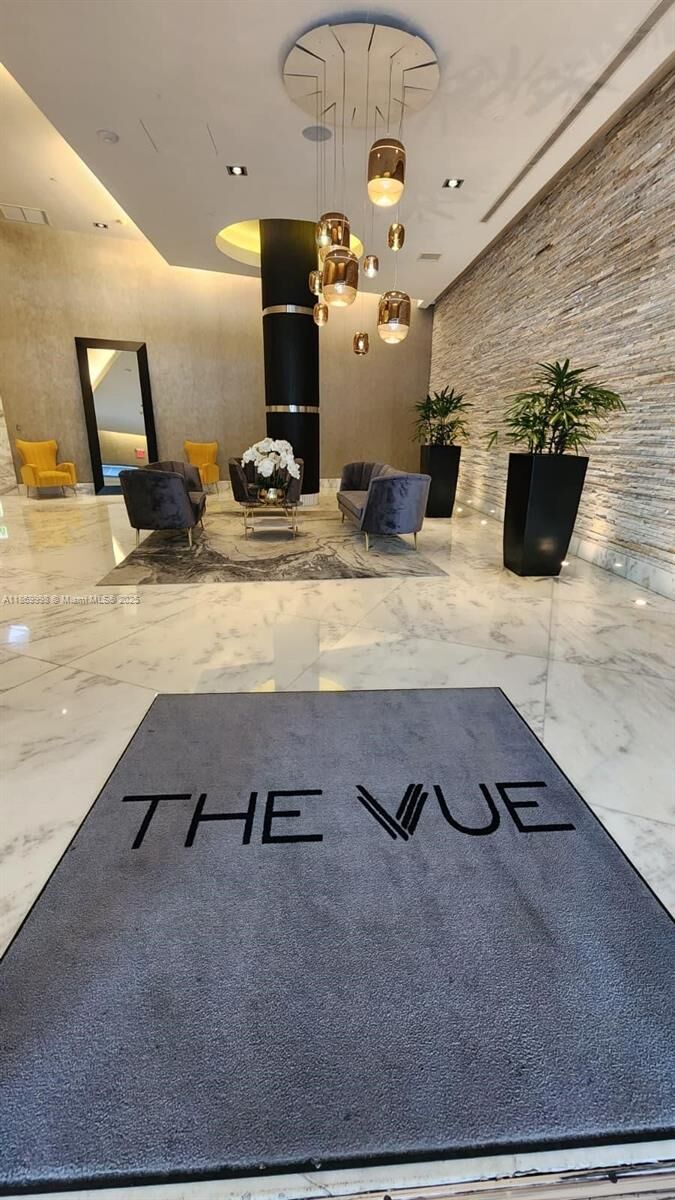 Property Photo: 1250 S Miami Ave 1913 FL 33130
