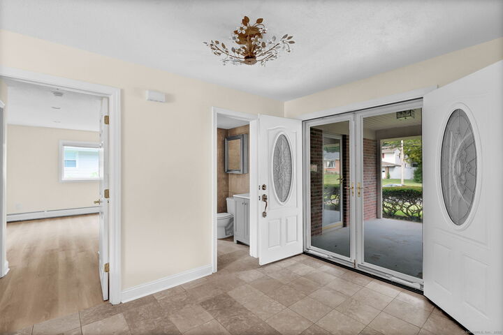 Property Photo: 37 West Normandy Drive CT 06107