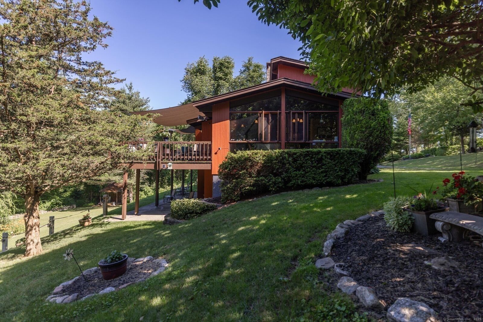 Property Photo: 1023 N. Woodstock Road MA 01550