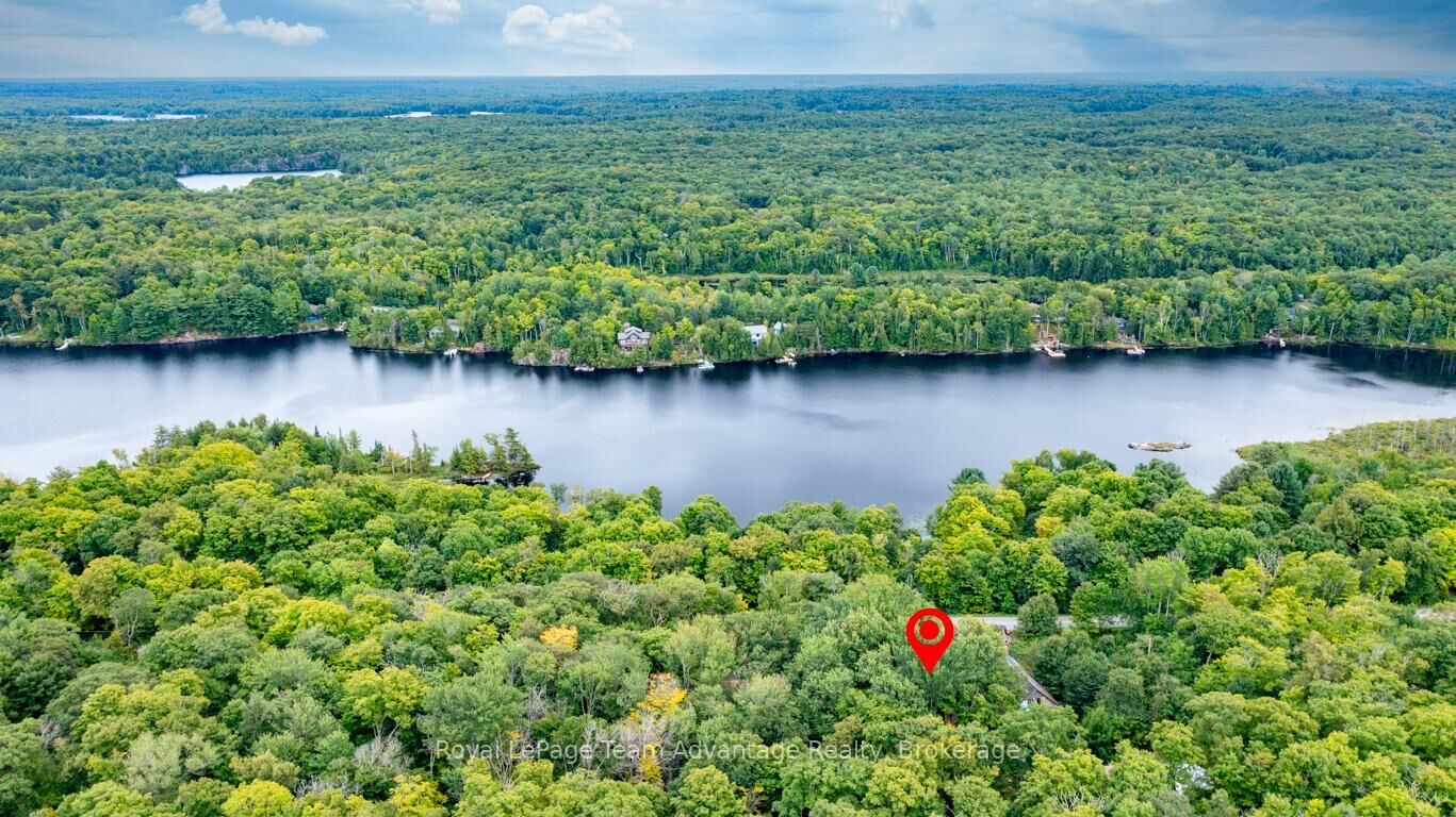 Property Photo:  33 Pinewood Road  ON P2A 2W7 