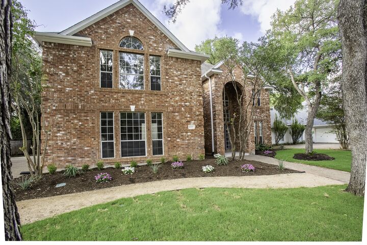 Property Photo:  10115 Pinehurst Drive  TX 78747 