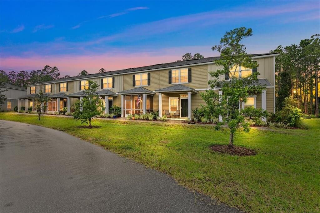 Property Photo:  86472 Shortline Circle  FL 32097 