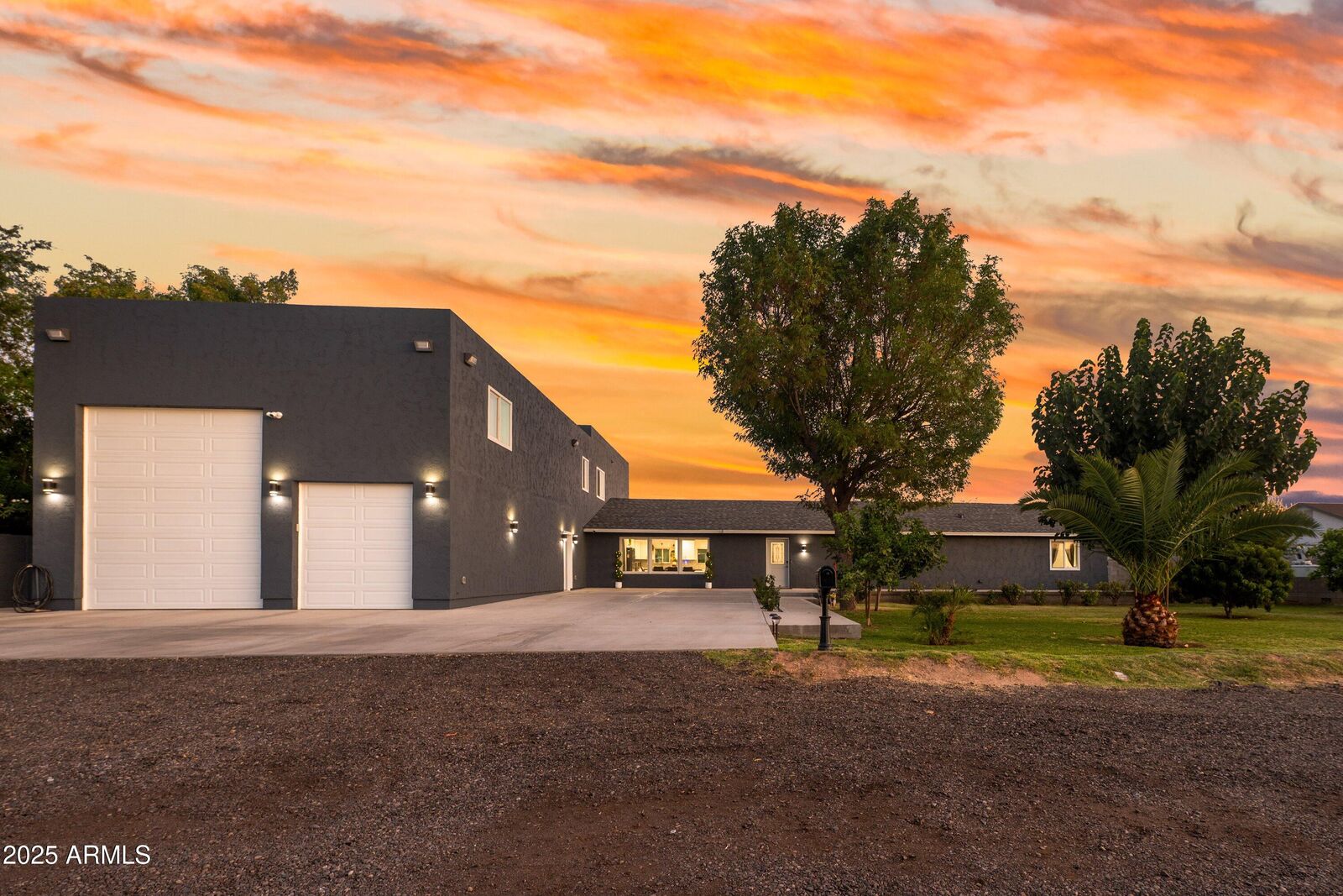 Property Photo:  17735 E Mews Road N  AZ 85142 