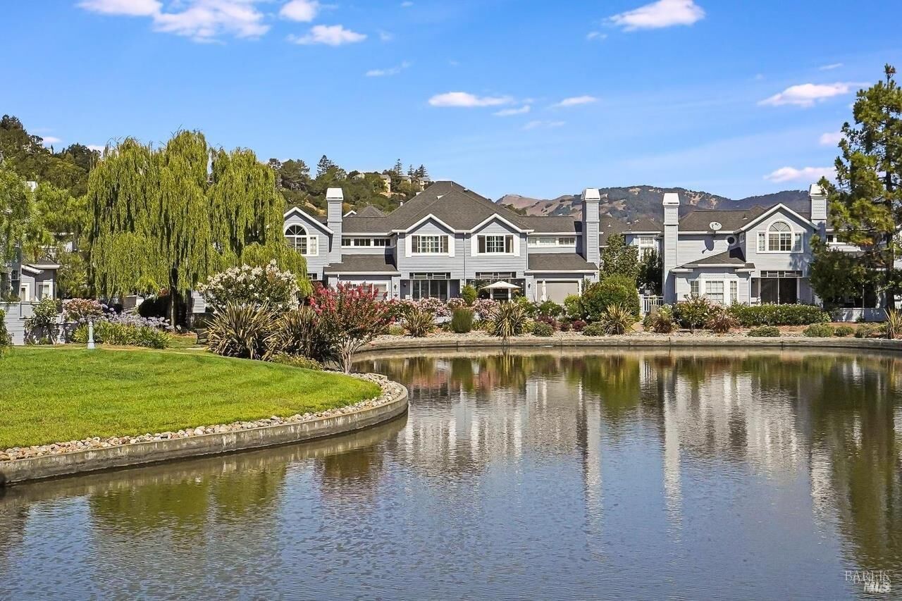Property Photo:  264 Waterside Circle  CA 94903 