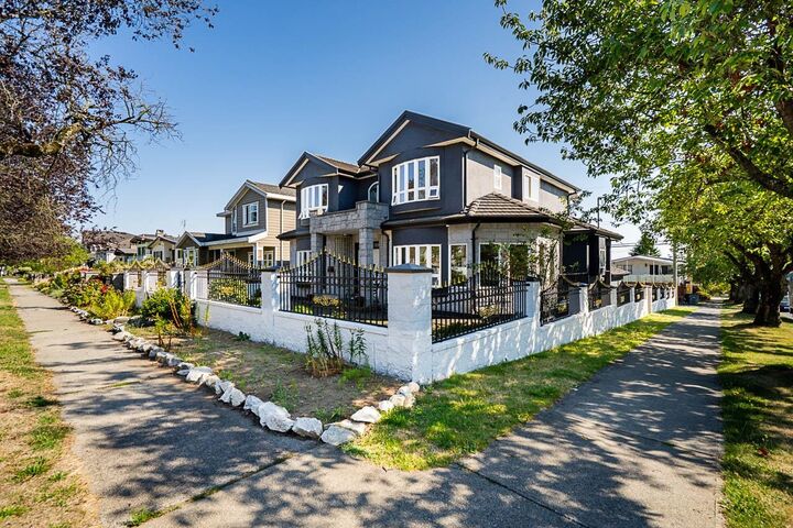 1306 E 60 Avenue  Vancouver BC V5X 2A9 photo