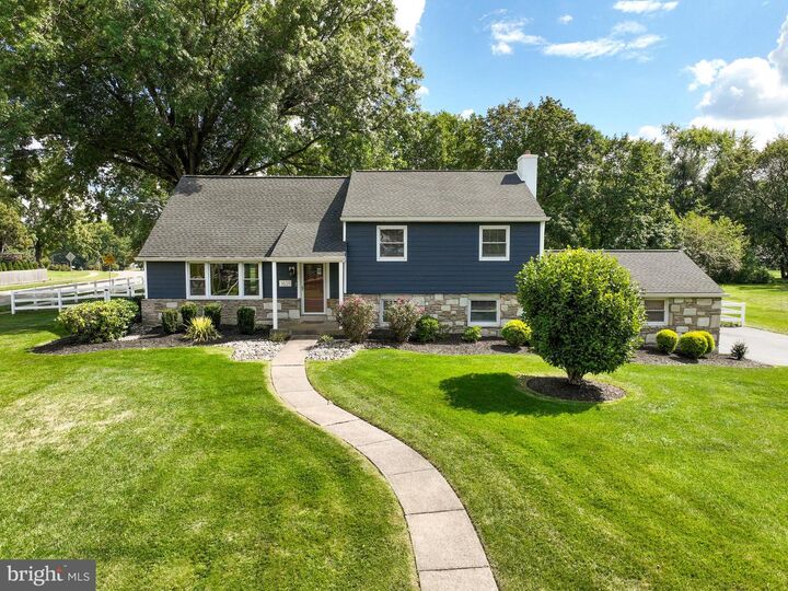 Property Photo: 1621 Jarrettown Road PA 19025