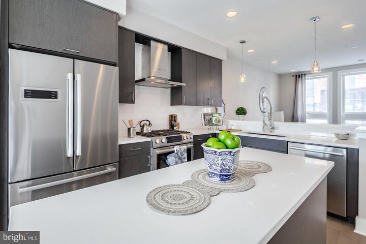 Property Photo:  520 Fairmount Avenue  PA 19123 