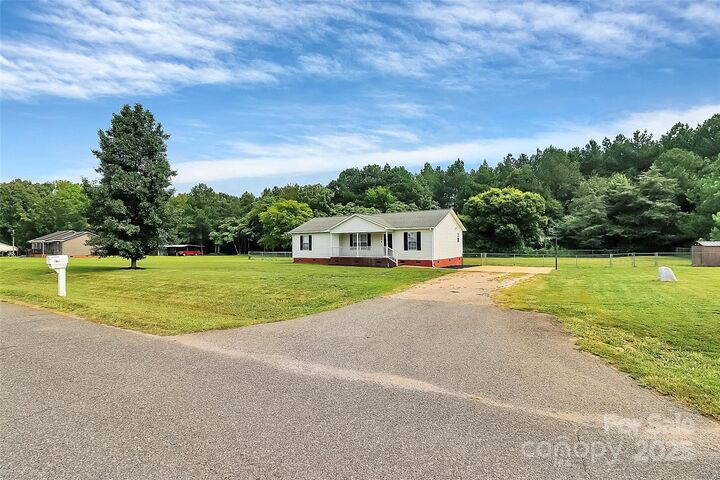 Property Photo: 178 Flushing Drive SC 29745