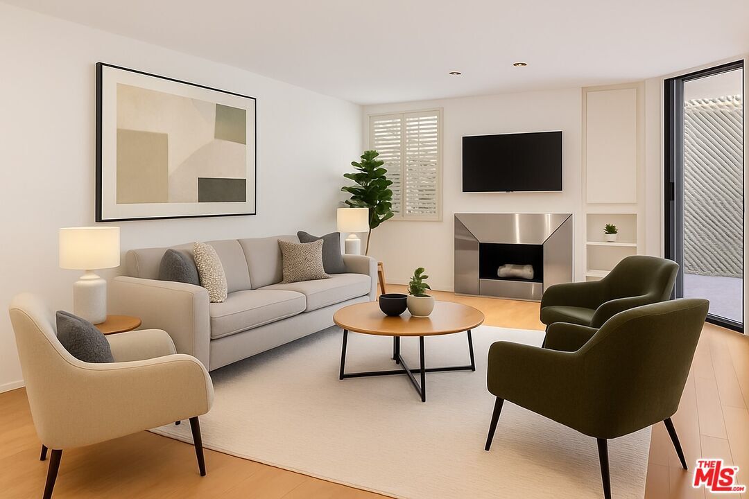 Property Photo: 750 N Kings Rd CA 90069
