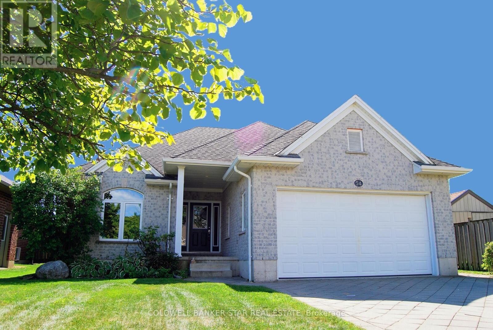 Photo de la propriété: 54 Treadwell Street ON N5H 3J5