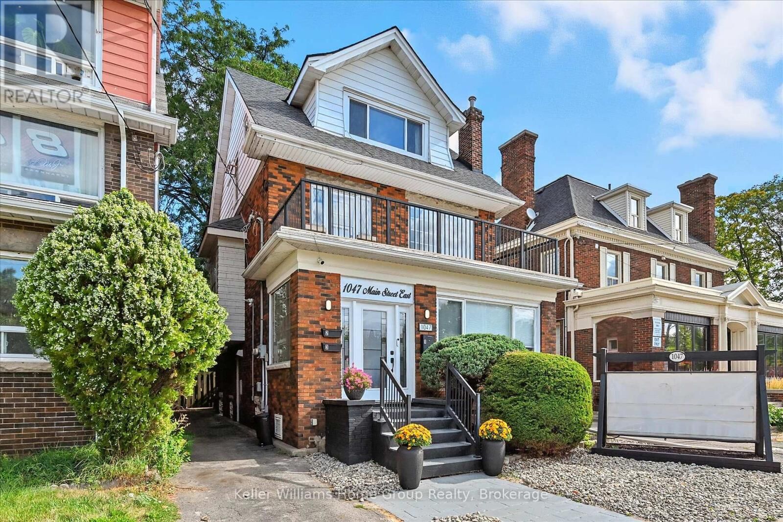 Property Photo:  1047 Main Street East  ON L8M 1N5 