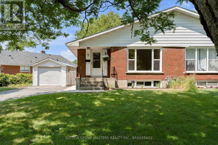 Property Photo: 40 Crescent Drive ON K7M 4J5