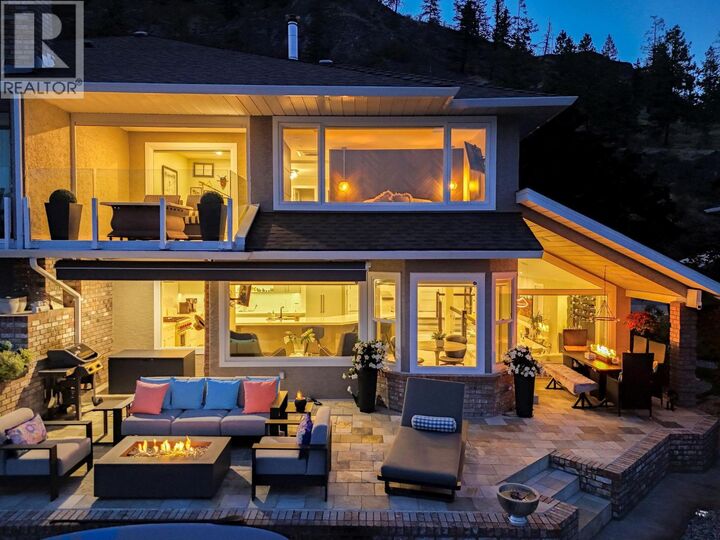 Photo de la propriété:  2589 Whitworth Road 3  BC V4T 2K5 