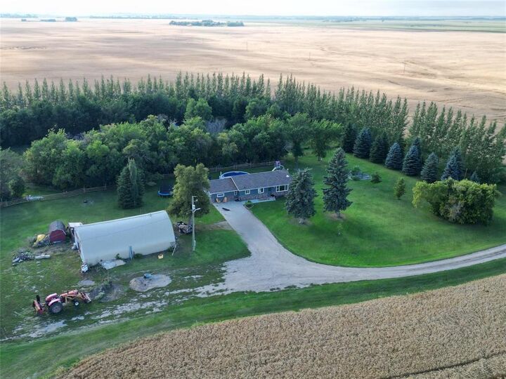 99084 10N Road  Killarney MB R0K 1G0 photo