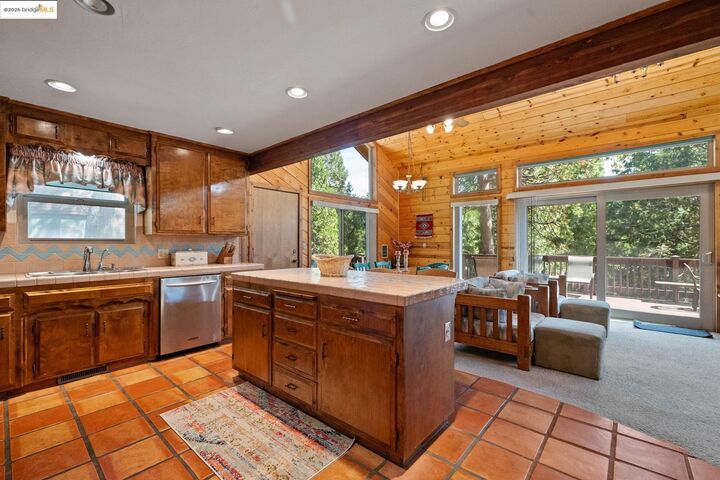 Property Photo:  25367 Rebekah  CA 95335 