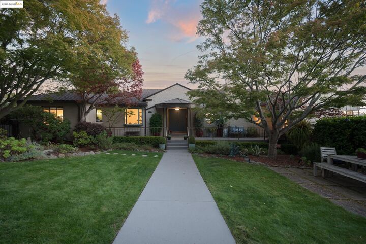 Property Photo: 1971 Hoover Ave CA 94602