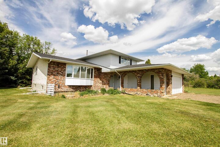 53111 Rge Road 220 14  Rural Strathcona County AB T8E 2C6 photo